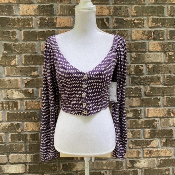 Urban Outfitters Crop Long Sleeve Top Size Large Purple Puff NEW. - Picture 1 of 4